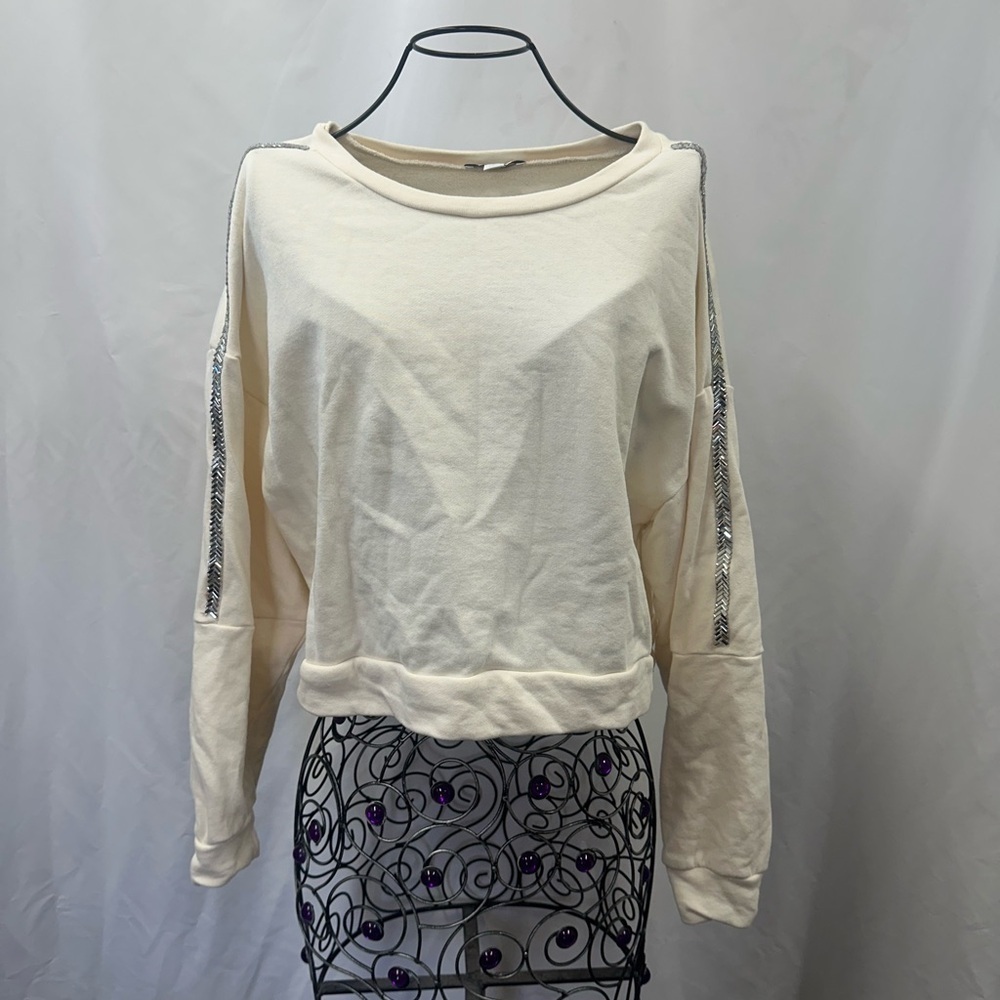 BAR III white cropped sweater with silver details size M